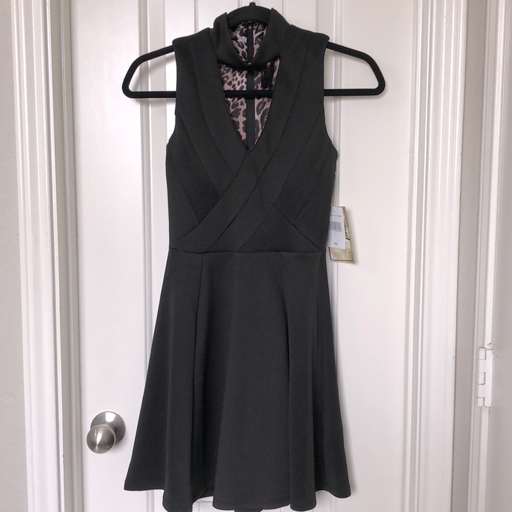 ✨Host Pick✨ NWT Trixxi Black A-Line Dress